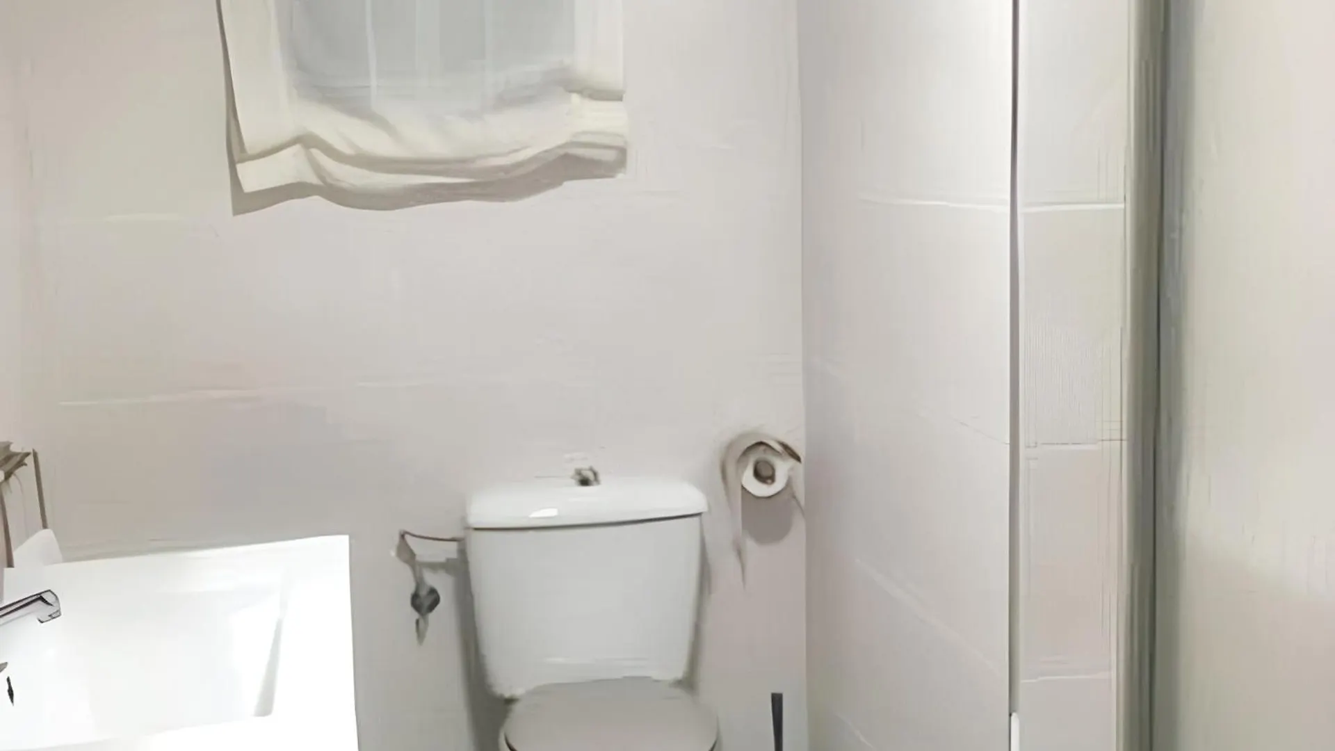 Charming City Centre Apartment In Cordoba With Parking 0*,