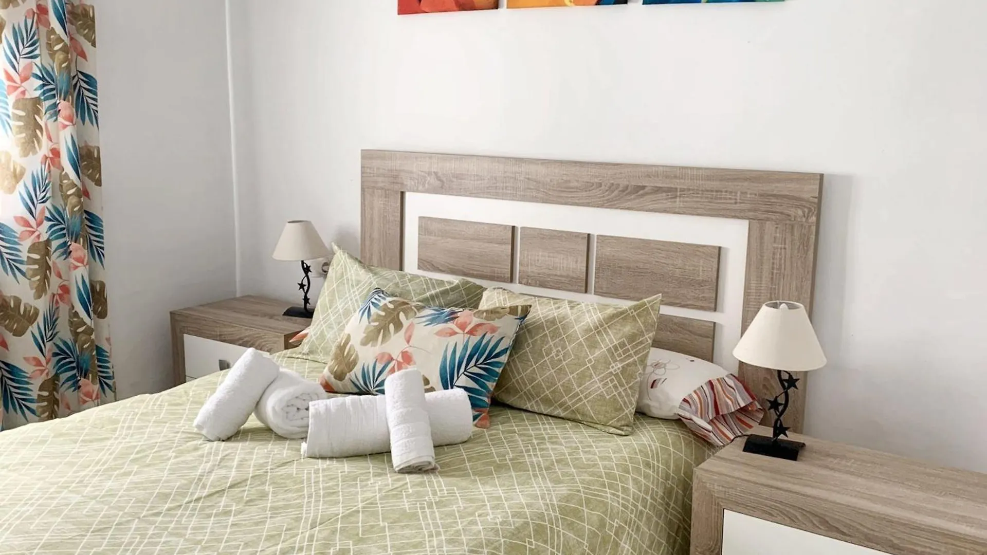 Charming City Centre Apartment In Cordoba With Parking