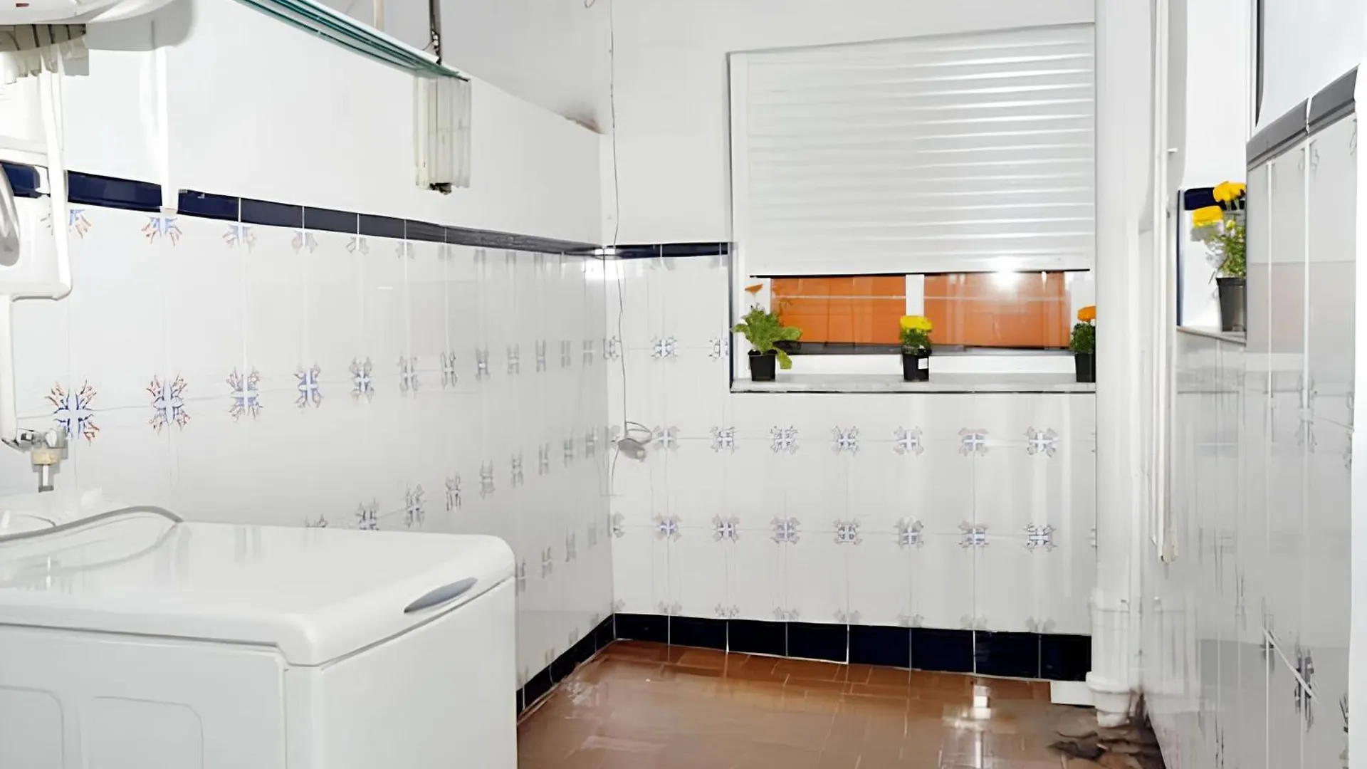 Charming City Centre Apartment In Cordoba With Parking